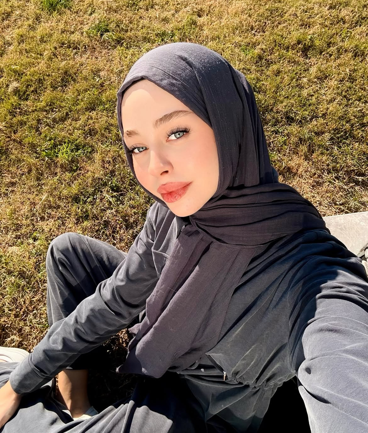 Seki Güleryüzlü Kadın Bayan Escort Deryan