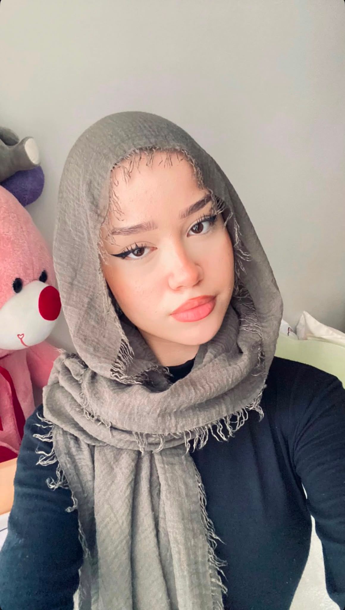 Orta Gündüz Çalışan Escort Bayan Çilek